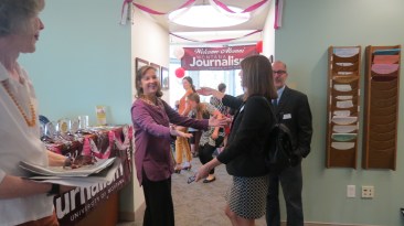 Old friends and colleagues reunite at the J-School Homecoming Reception. 